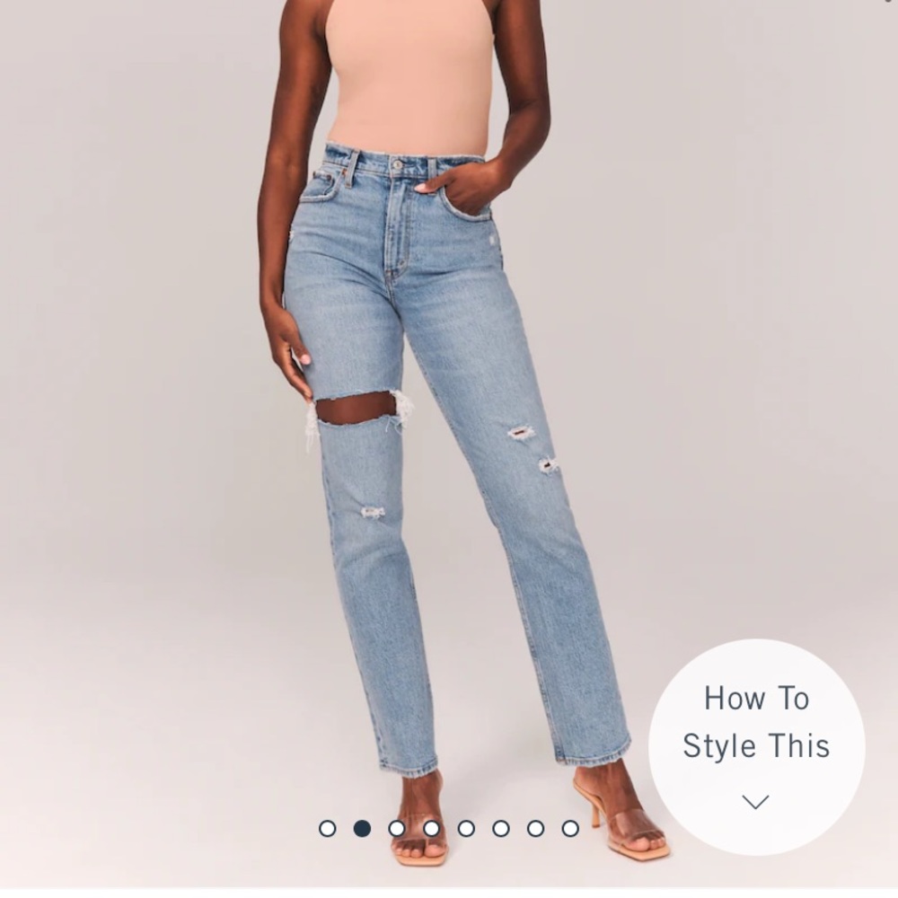 Abercrombie Curve Love 90s Ultra High Rise Straight Jeans